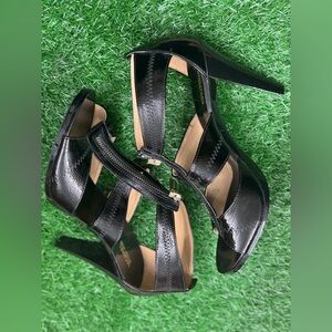 MICHAEL KORS Black Patent Leather Heel Strappy Shoes‎ Zip Open Toe Size 8.5